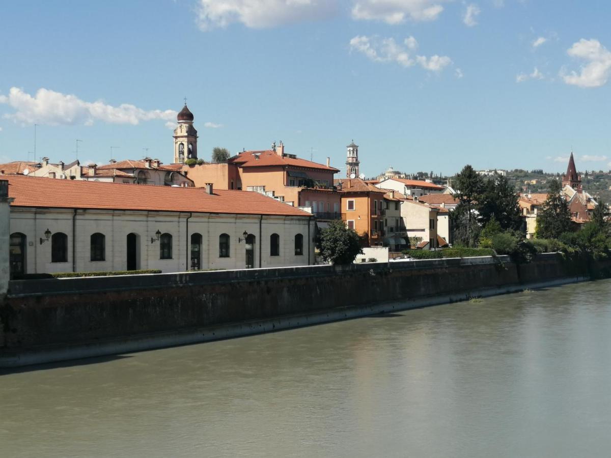 Verona Goddess House Exterior foto