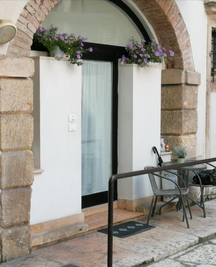 Verona Goddess House Exterior foto